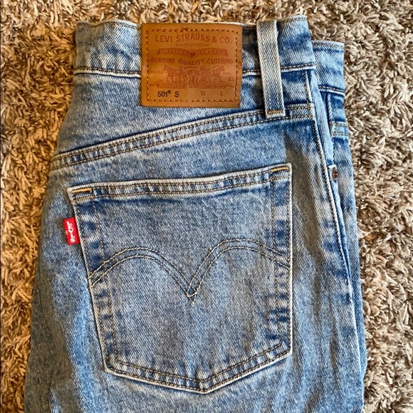 Jeans - Picture 1 of 4